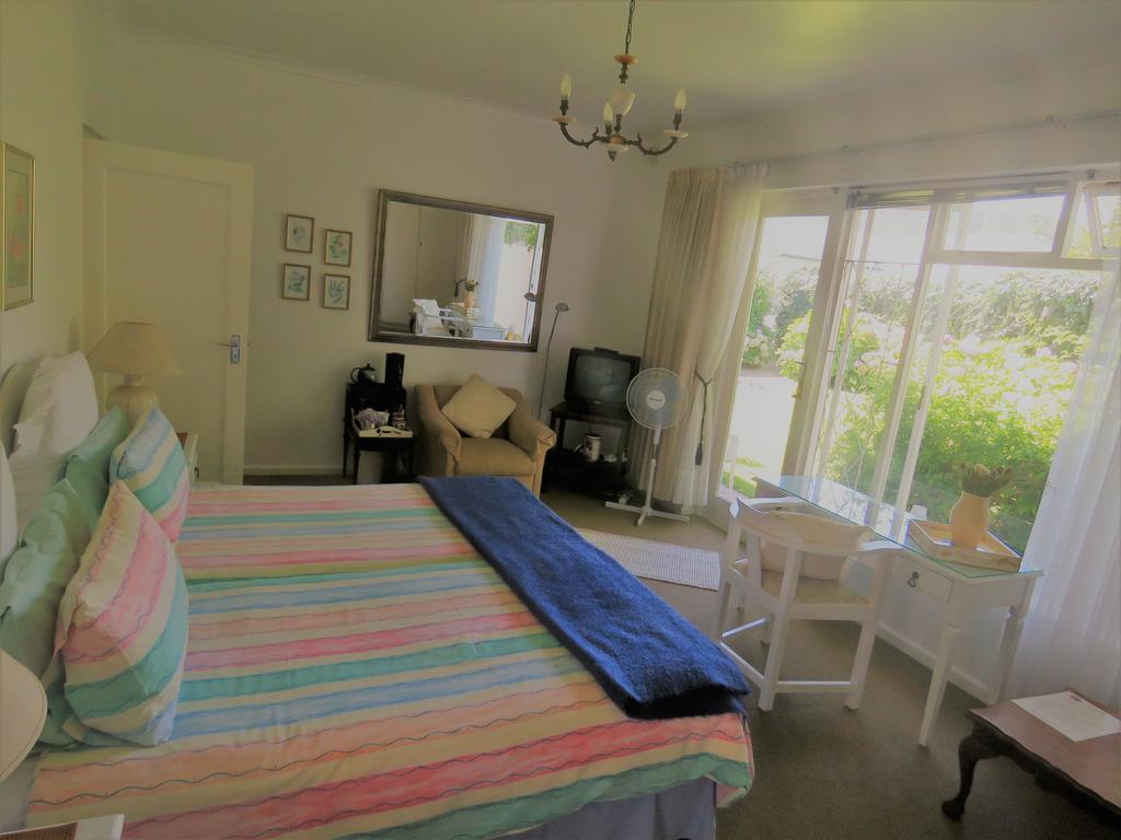 Hortensia Lodge Hermanus Exterior foto